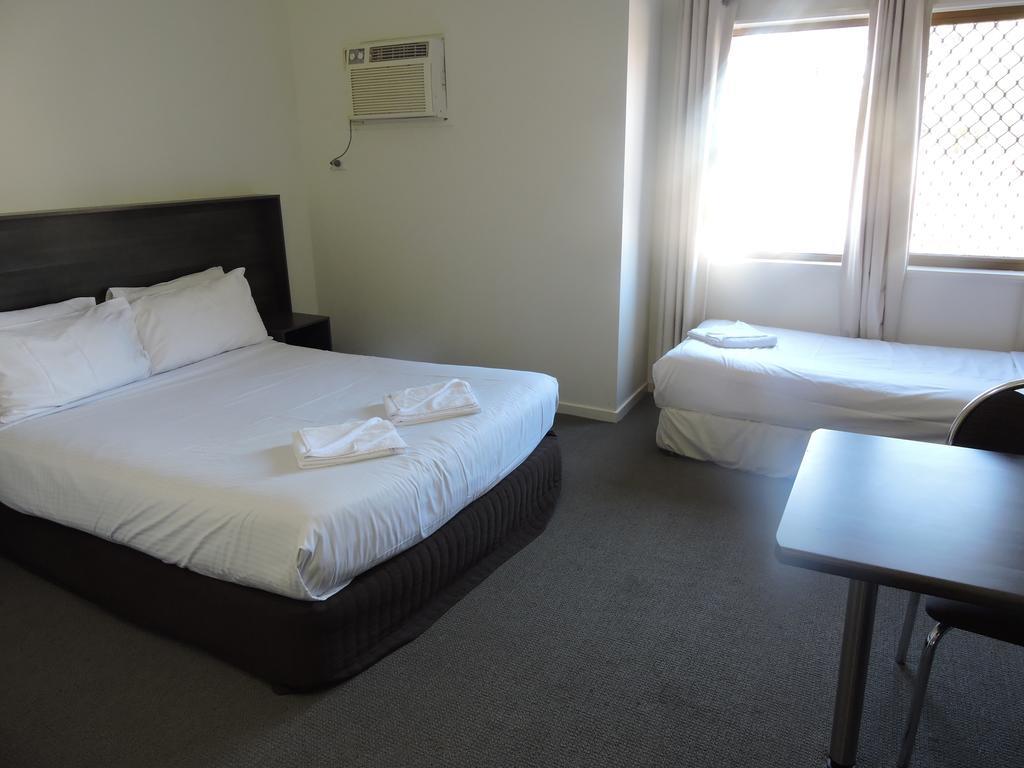 Town & Country Motel Nerang Kültér fotó